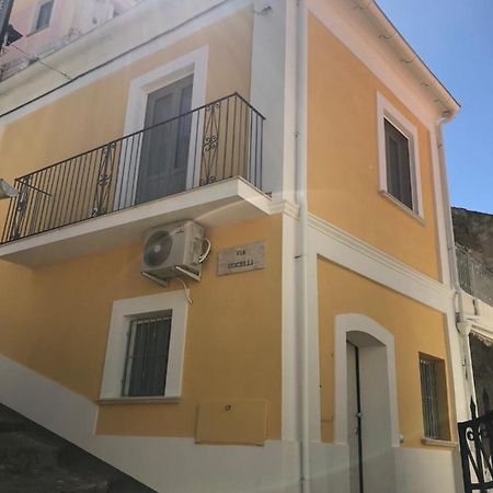 Il Casalino Apartment Pizzo  Buitenkant foto